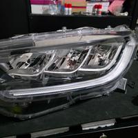 faro led Toyota yaris 2021
