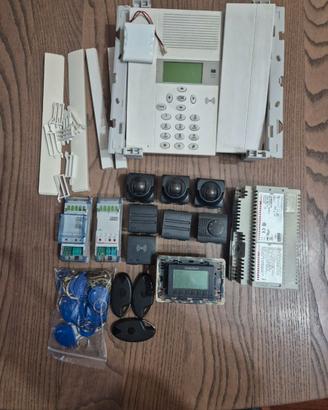 Bticino Allarme BT3486 gsm + vari accessori