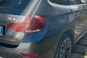 BMW X1 xdrive 25d xLine, full optional