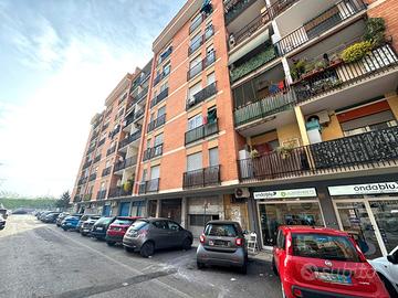 MAGLIANA - Locale commerciale