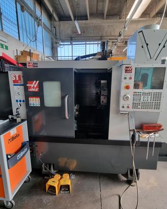 TORNIO (centro di tornitura) HAAS modello ST-15