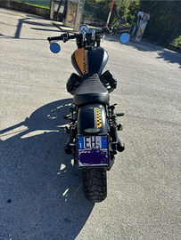 Moto Guzzi V9