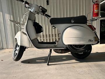 Piaggio Vespa PX 125 millenium
