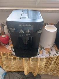 MACCHINA DA CAFFÈ DE LONGHI