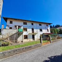 CASA INDIPENDENTE - DUE UNITA' ABITATIVE - DA R...