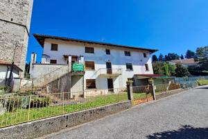 CASA INDIPENDENTE - DUE UNITA' ABITATIVE - DA R...