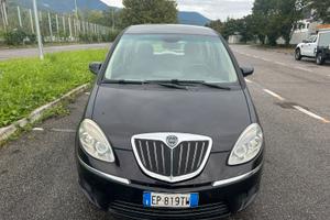 Lancia musa gpl 2032 anno 2012