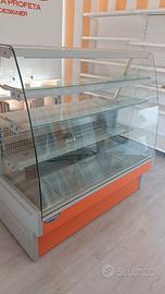 Vetrina frigo per pasticceria