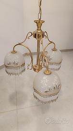 Lampadario e abatjour abbinata