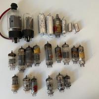 Lotto di valvole vintage per radio