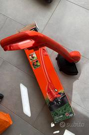 Tagliabordi Black&Decker 250w 23 cm diam.