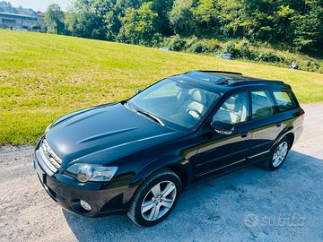 Subaru outback unico proprietario
