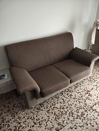 DIVANO IN TESSUTO 2 POSTI