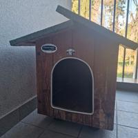 Cuccia da esterno per cani di piccola taglia