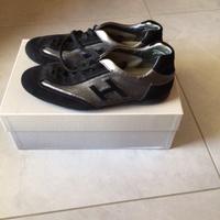 Hogan (Olympia Slash H Flock 0H3 Black/Hematite)