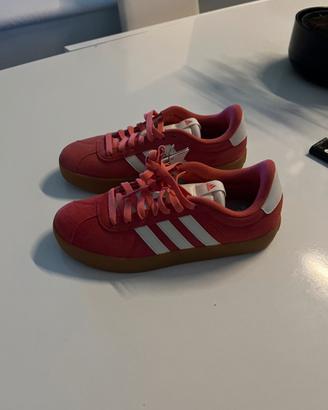 Scarpe Adidas nuove