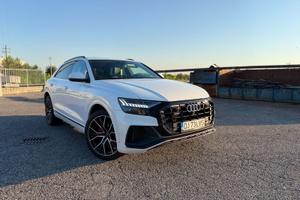 Audi Q8 3.0 benzina 340 cavalli