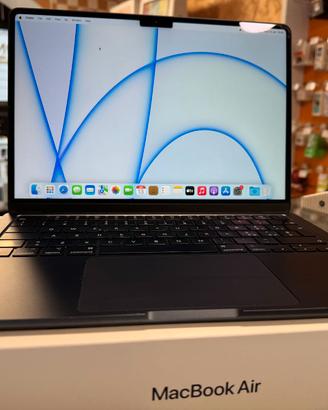 MACBOOK AIR 13 (2022) M2/8GB/1TB CON GARANTITO