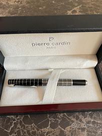 Penna Pierre Cardin