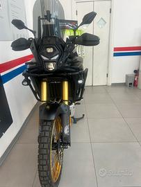 Voge 800 rally