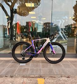 Wilier Rave SLR ID2 The Grip Sram Rival tg M