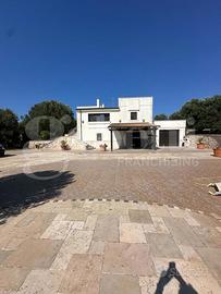 Villa o villino Ostuni [Cod. rif 3245423VRG]