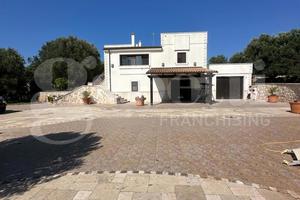 Villa o villino Ostuni [Cod. rif 3245423VRG]