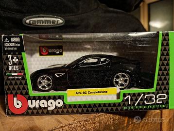 Modellino Bburago Alfa Romeo 8C scala 1:32