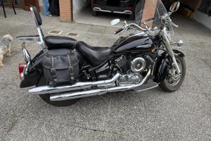 YAMAHA XVS 1100 Drag Star NERO