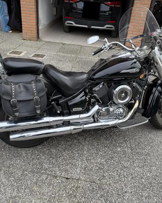 YAMAHA XVS 1100 Drag Star NERO