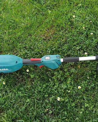 Decespugliatore makita