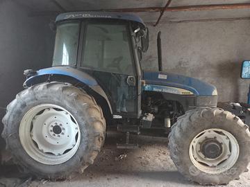 New Holland TD95D – 95 CV – 3.200 ore –  Anno 2009