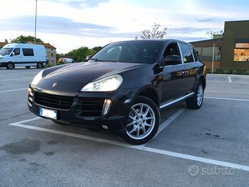 Porsche Cayenna 3.0 Diesel gancio traino nuovo