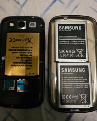 3 batterie per Samsung G. S3 + telefono in omaggio
