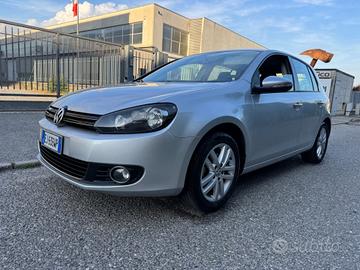 Volkswagen Golf Benzina idonea anche ai neopatenta