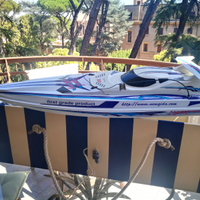 Motoscafo radio comandato