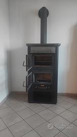 Stufa a legna Montegrappa