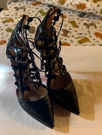 Scarpe decolte' nere in pelle con lacci