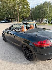Audi TT roadster 2000 tfsi 254cv a banco