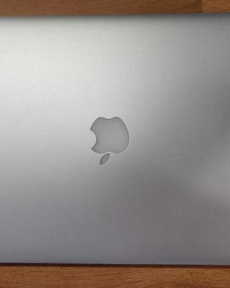 MacBook Pro Retina 15 pollici, Mid 2015 