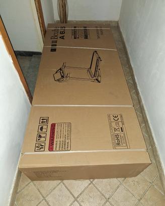 TAPIS ROULANT IN SCATOLA