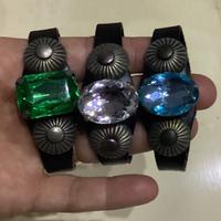 3 bracciali pelle con pietre grandi –  vintage