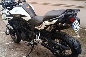 Benelli TRK 500x