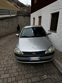 Opel Corsa BJ 2001 – 400€