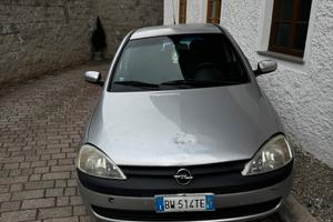 Opel Corsa BJ 2001 – 400€