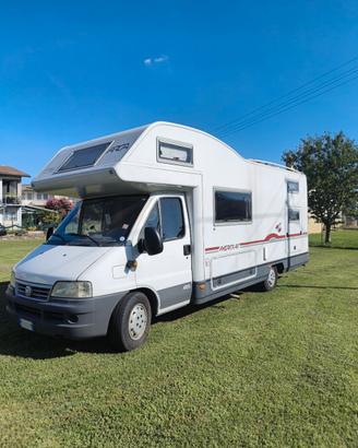 Camper Arca America 407