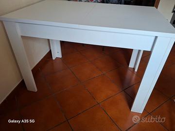 tavolo bianco