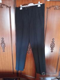 pantaloni nuovi tg. 54 