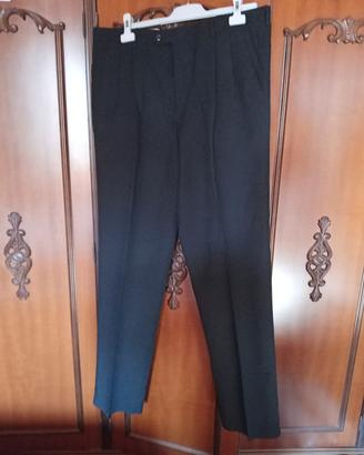 pantaloni nuovi tg. 54 