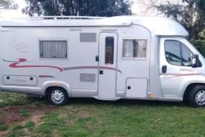 Semintegrale Rapidó 7065+ Ducato 3.0 160 cv